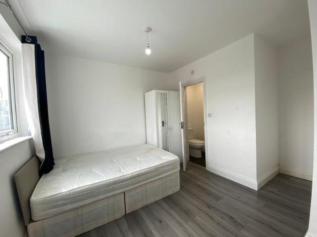 Studio for rent in London Borough of Hounslow, Greater London
