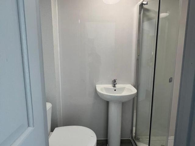 Studio for rent in London Borough of Harrow, Greater London