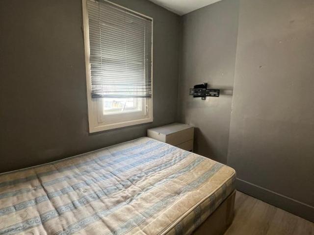 Studio for rent in London Borough of Harrow, Greater London