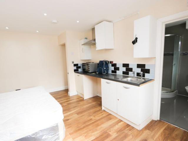 Studio for rent in Honor Oak Estate, Greater London
