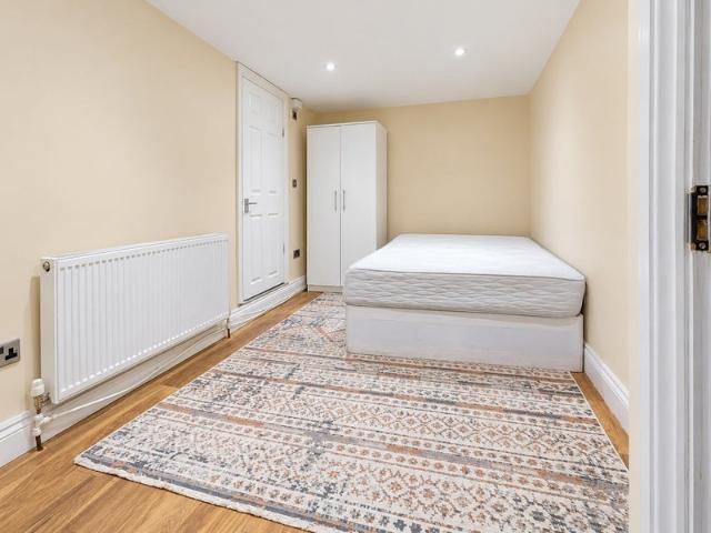 Studio for rent in Honor Oak Estate, Greater London