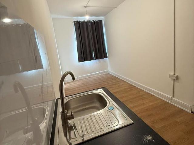 Apartment for rent in London Borough of Croydon, Greater London