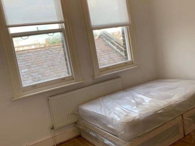 Apartment for rent in London Borough of Croydon, Greater London
