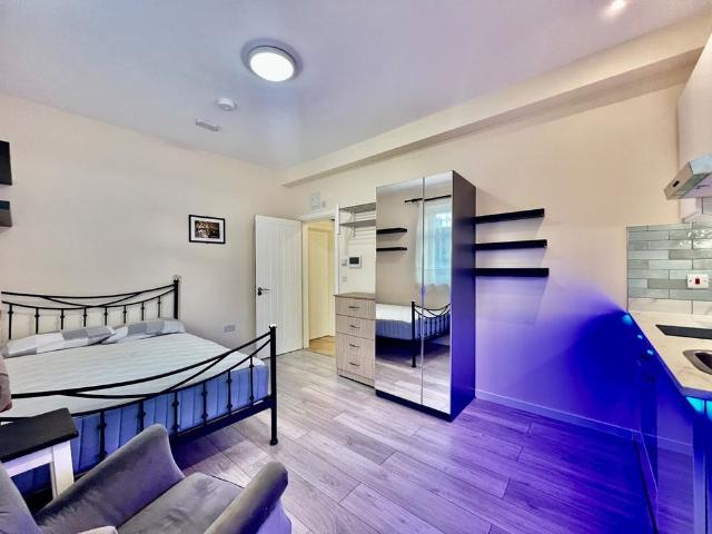Apartment for rent in Sudbury, Greater London