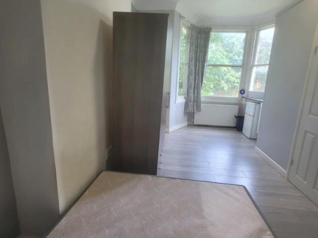 Apartment for rent in West Hackney, Greater London
