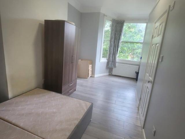 Apartment for rent in West Hackney, Greater London