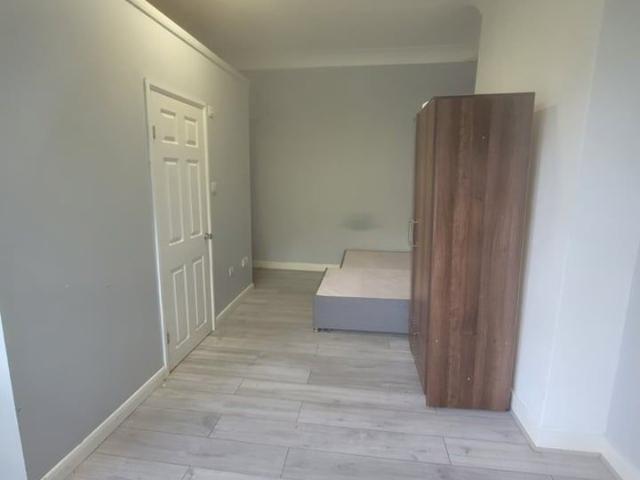 Apartment for rent in West Hackney, Greater London