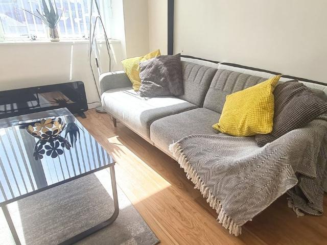 Apartment for rent in The Meadows, Haddon