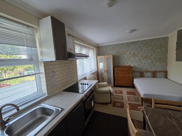 Apartment for rent in Mitcham, Mitcham