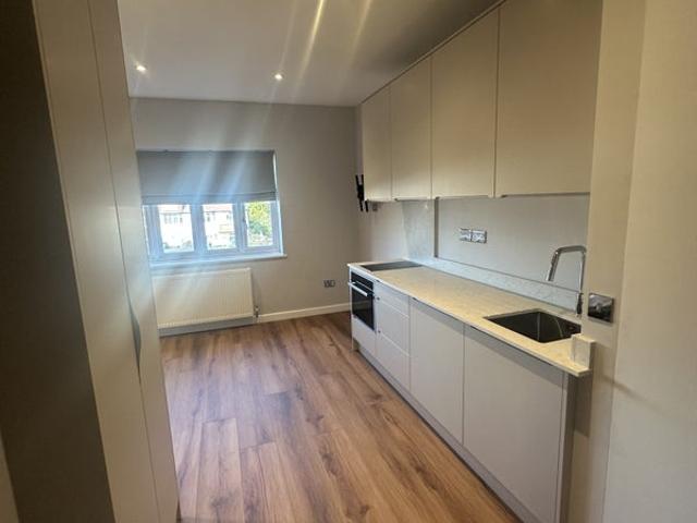 Studio for rent in London Borough of Ealing, Greater London