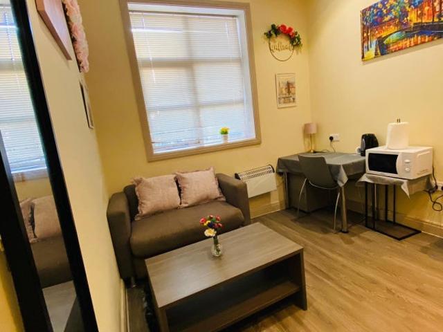 Studio for rent in Georgia, Greater Manchester