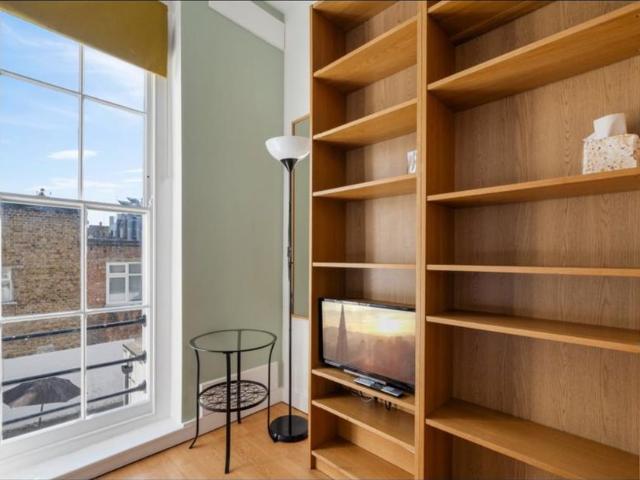 Apartment for rent in Cat Hill, Isle Of Man