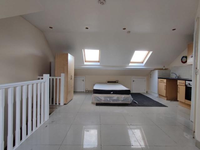 Apartment for rent in London Borough of Lambeth, Greater London