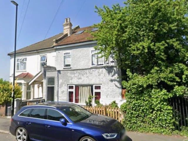 Apartment for rent in London Borough of Croydon, Thornton Heath