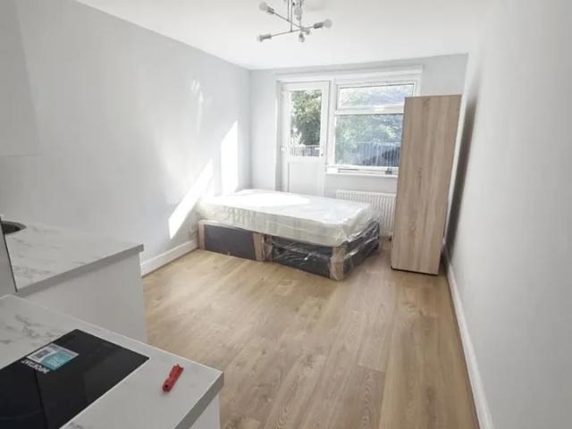 Apartment for rent in London Borough of Brent, Greater London