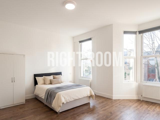 Studio for rent in London Borough of Hounslow, Greater London