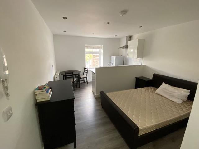 Apartment for rent in Newtown, Reading