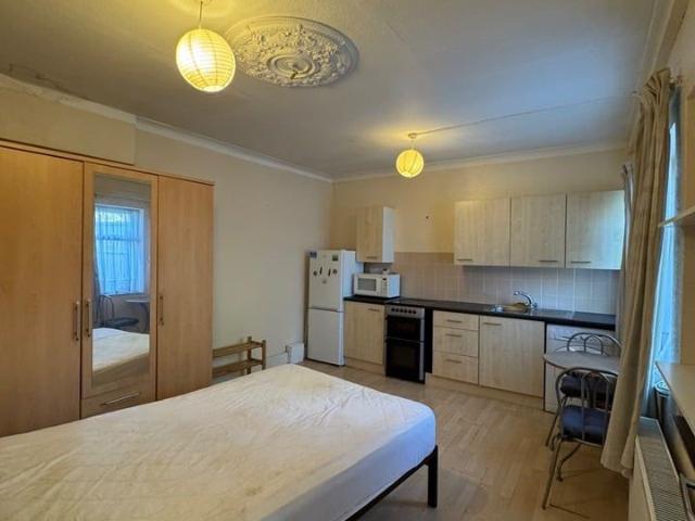 Apartment for rent in London Borough of Barnet, Greater London