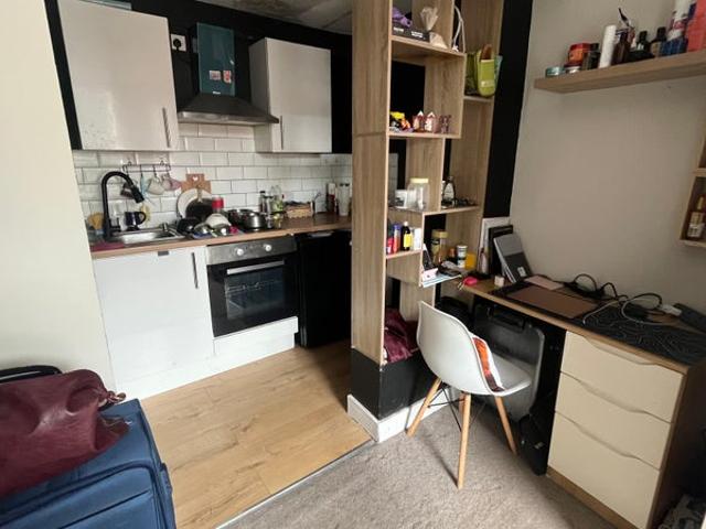 Studio for rent in Stirchley, Isle Of Man
