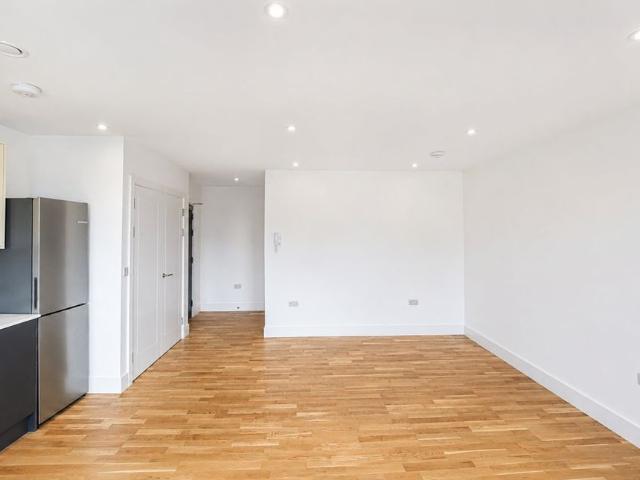 Apartment for rent in South Tottenham, Greater London