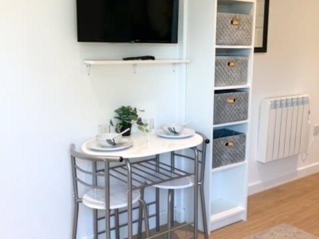 Apartment for rent in The Polygon, City Of Southampton