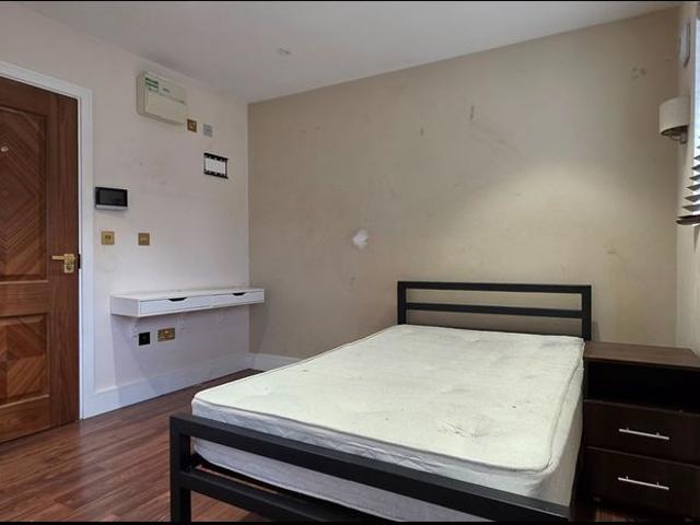 Apartment for rent in London Borough of Lewisham, Greater London