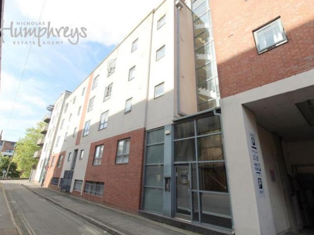 Studio for rent in Ladywood, West Midlands