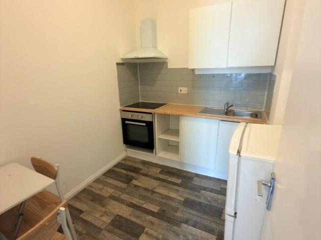 Studio for rent in London Borough of Lambeth, Greater London