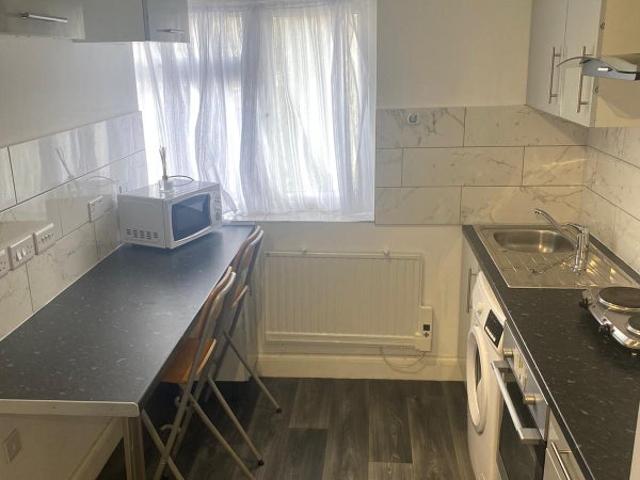 Studio for rent in London Borough of Brent, Greater London