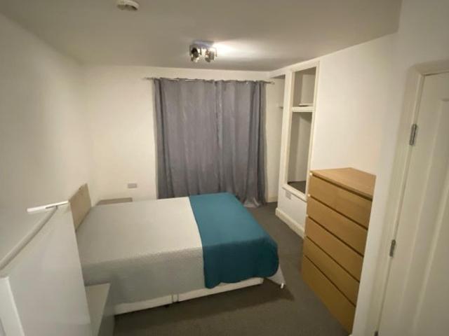 Studio for rent in London Borough of Brent, Greater London