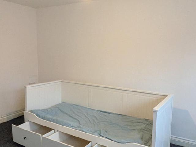 Studio for rent in Stirchley, Isle Of Man