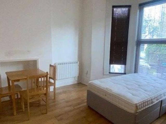Apartment for rent in Kilburn