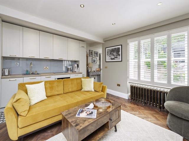 Studio for rent in Kensington, Greater London