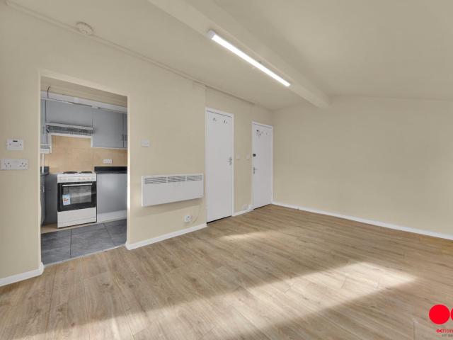 Studio for rent in Leyton, Greater London