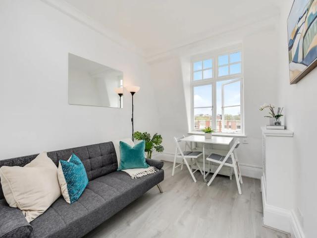 Studio for rent in City of Westminster, Greater London