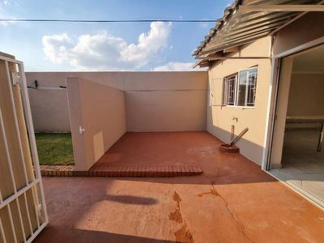 Townhouse for rent in Randfontein, Randfontein Local Municipality