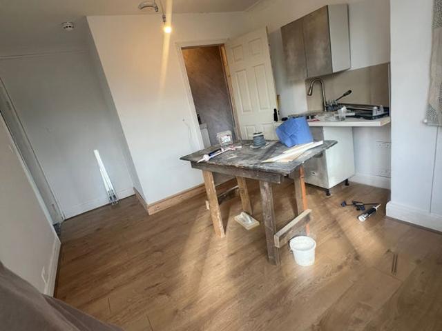 Studio for rent in London Borough of Ealing, Park Royal