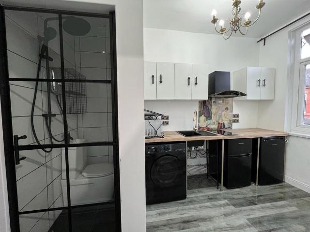 Apartment for rent in City Centre, Georgia