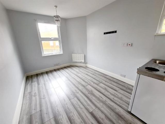 Apartment for rent in South Tottenham, Greater London