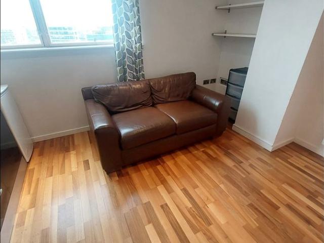 Apartment for rent in Camp Field, Leeds