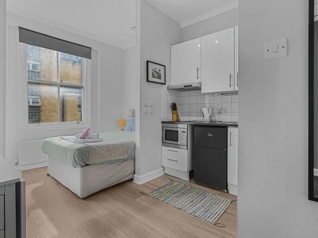 Apartment for rent in Kensal Town, Bayswater