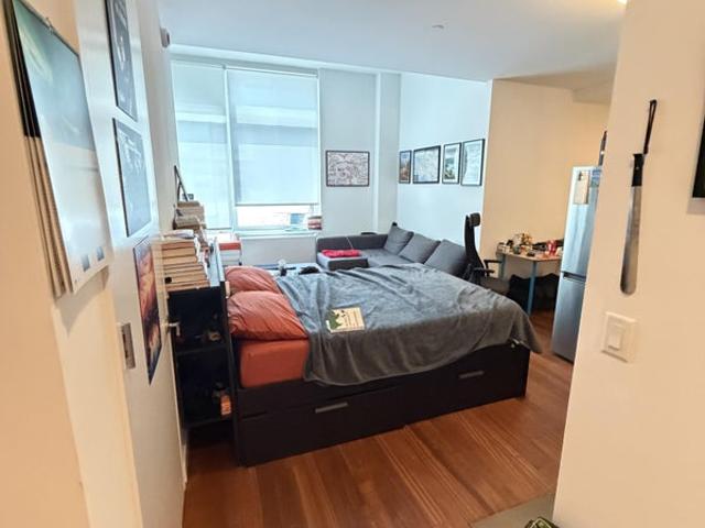 Room for rent in Arverne, New York