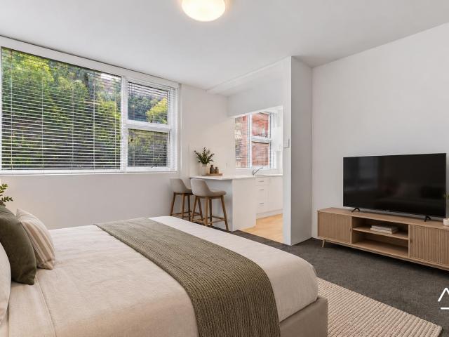 Granny Flat for rent in Elizabeth Bay, Sydney