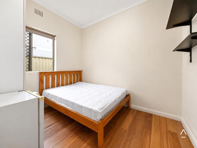 Granny Flat for rent in Sydney, New South Wales