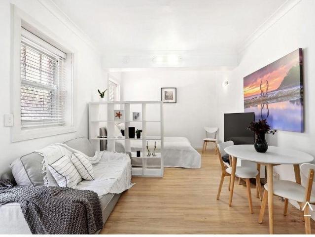Granny Flat for rent in Sydney, New South Wales