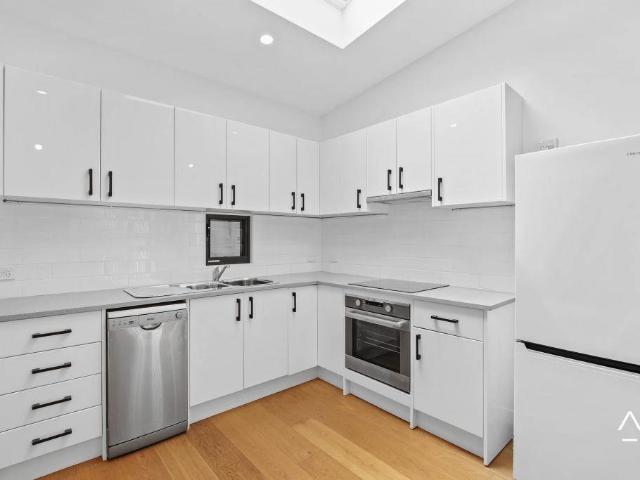 Granny Flat for rent in Eastern Suburbs, Sydney