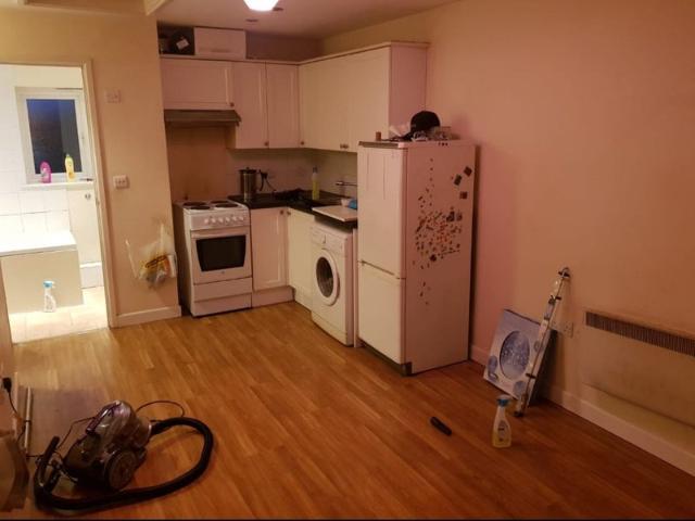 Studio for rent in Dromore, Oxfordshire