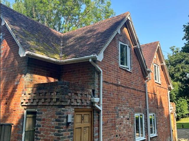Apartment for rent in Bradfield, West Berkshire
