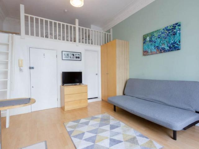 Apartment for rent in Pimlico, Greater London
