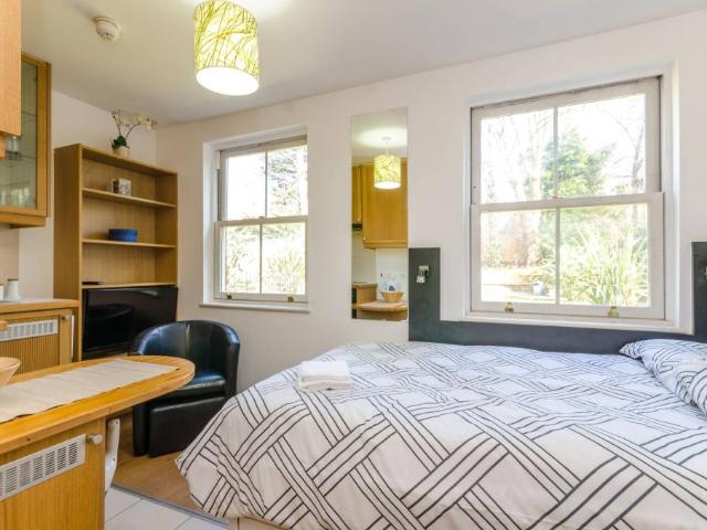 Apartment for rent in West Hampstead, Greater London